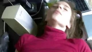 Slutty Šviesūs pajuto varpos brolio makšties