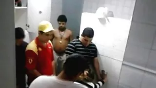 Vyras fucks riebalų Moteris Į Subinę ir suteikia jai didelį buzz