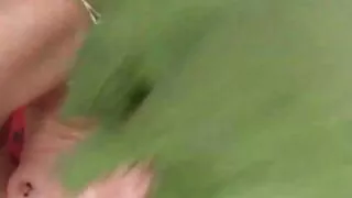 Mergina priversta duoti Giliai čiulpia ne vaikinas