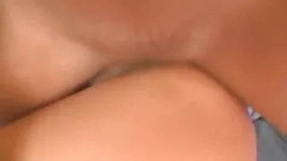 Susijusi sekso vergais ir gavo visišką prieigą prie makšties