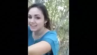 Trijų jaunų temptresses čiulpia vaikino gaidys ir fuck godžiai