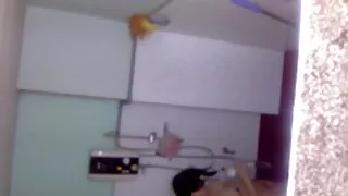 Mylintis kalė stovi doggy style Ir fucks dildo Savo Oslas